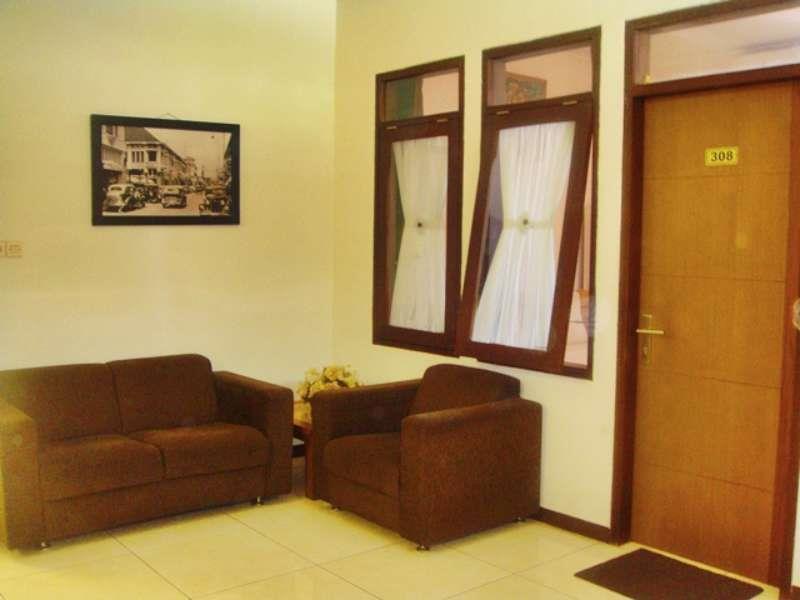 Marciella Hotel Bandung Exterior foto